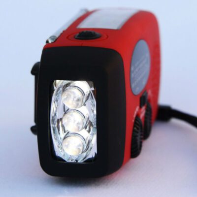 Solar hand crank USB charging radio flashlight - Image 4