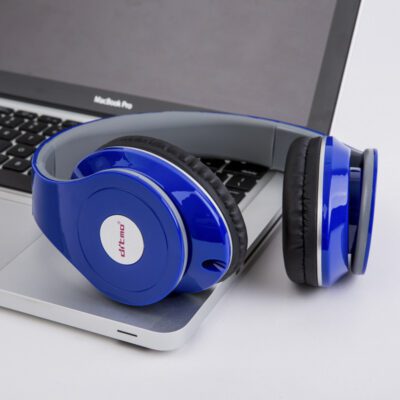 Wired Gaming Headphone Heavy Bass Music Headset Wired Control Computer Mobile Phone Universal Headset - Image 4