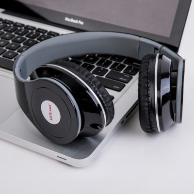 Wired Gaming Headphone Heavy Bass Music Headset Wired Control Computer Mobile Phone Universal Headset - Image 2