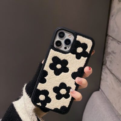 Plush Flowers Are Suitable For Ladies Autumn And Winter Mobile Phone Cases - Imagen 2